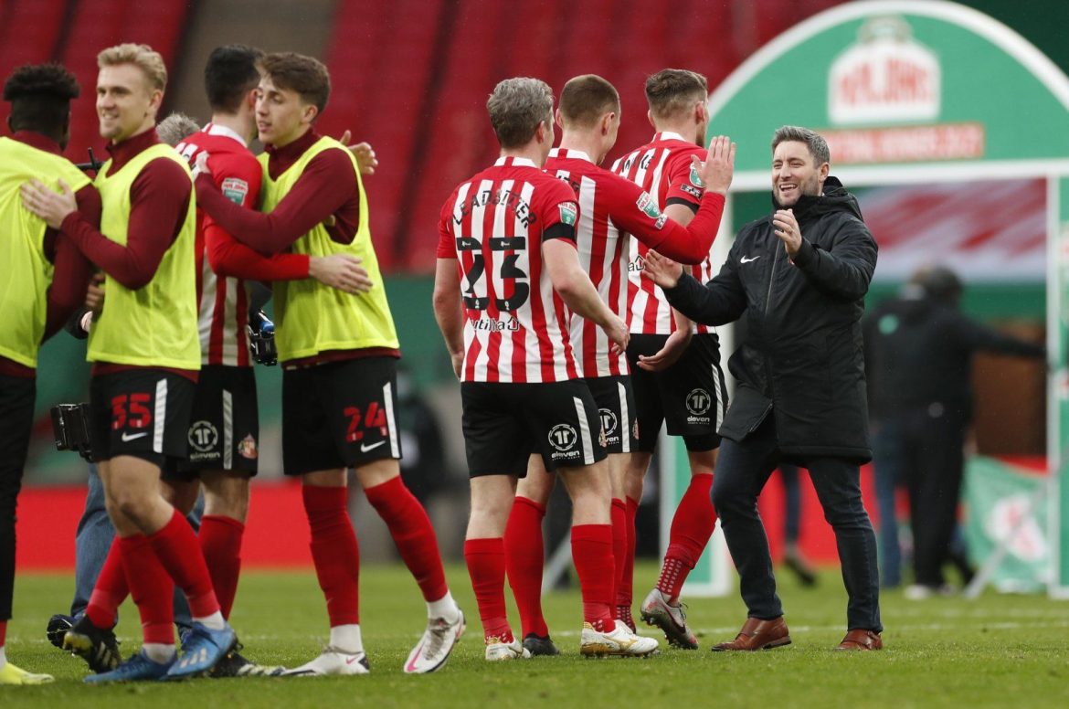 Lee Johnson replacement: World Cup hero could arrive at Hibernian