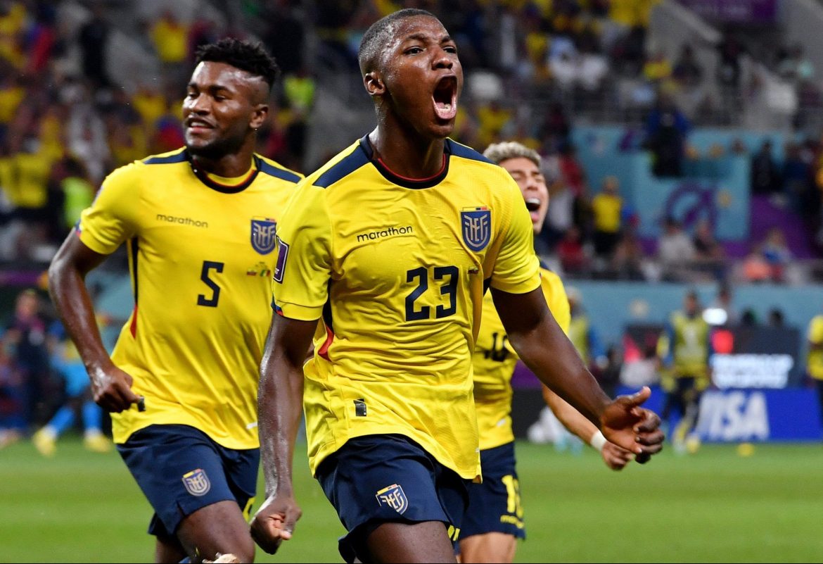 Chelsea interested in Caicedo transfer