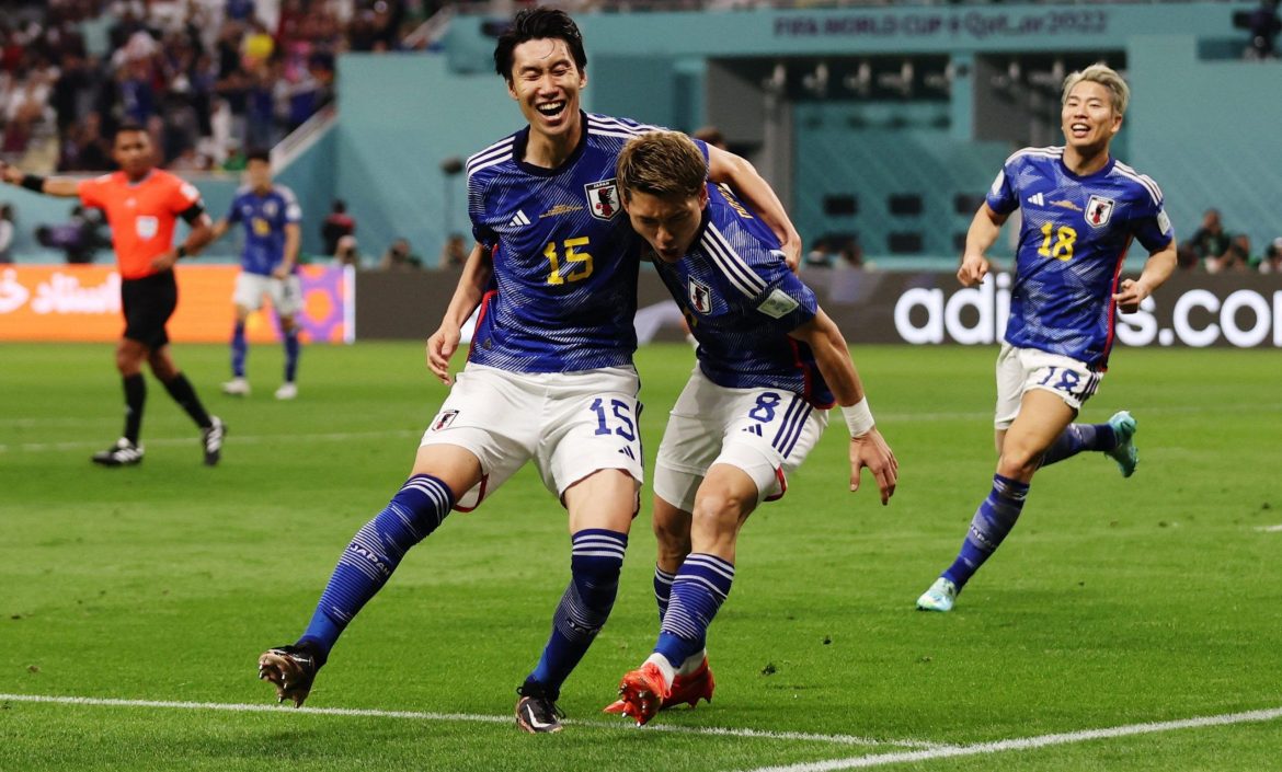 Leeds: Kamada already starring in Qatar