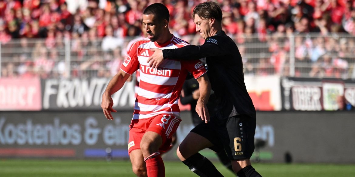 Man Utd now seriously considering late move for "wonderful" £32m midfielder